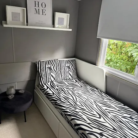 Caravan In Nordholland * סכאחן